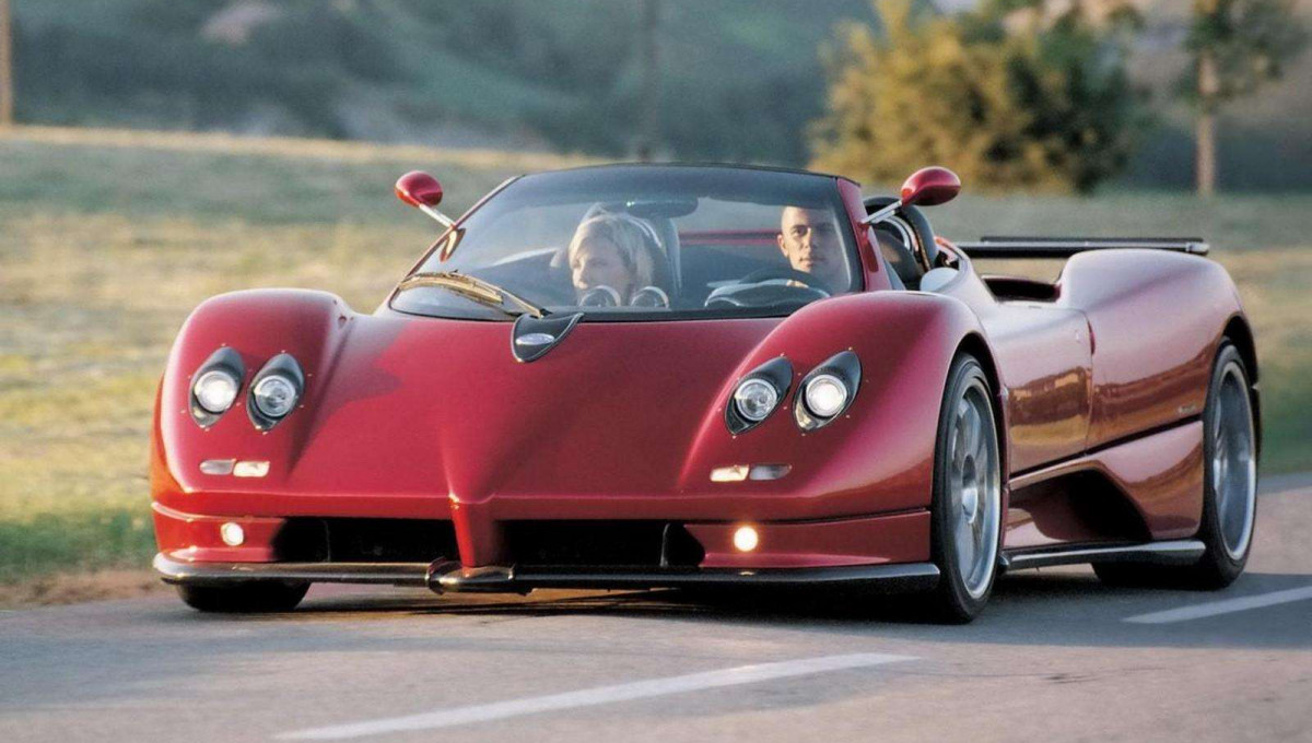 Η Pagani επεκτείνει τη ζωή της Zonda: το εμβληματικό supercar μπορεί να αναβαθμιστεί χωρίς περιορισμούς