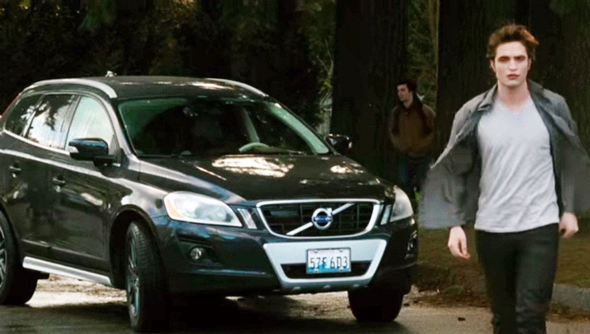 Blake Rutherford Auto The Twilight Saga: The Cars of Bella, Edward, and Jacob
