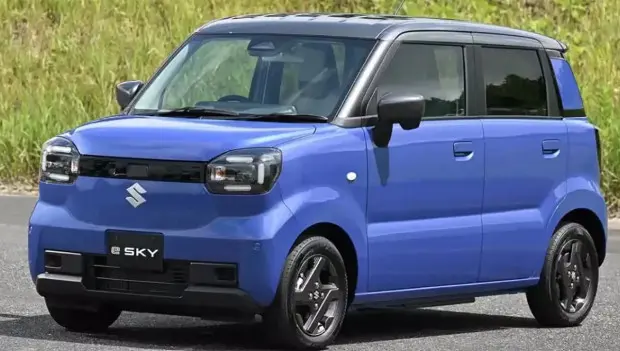 A Suzuki bemutatta az izzó fogyasztásával vetekedő hatékonyságú elektromos autót: debütált az új e Sky