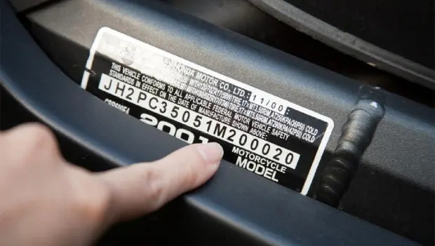 VIN-Based Auto Parts Lookup: Where Buyers Make the Most Mistakes