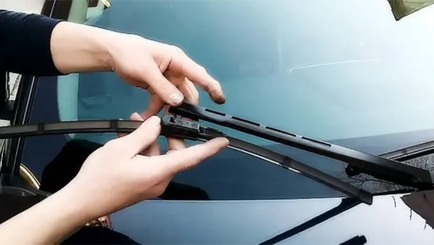 How to Remove the Thin Sticky Film on Your Windshield That Appears Only in Fall