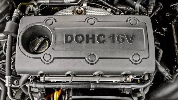 What “DOHC” on Your Engine Cover Really Means—and How It Differs From SOHC