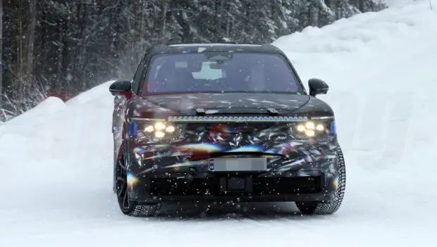 Bentley’s First Electric SUV May Be Called Barnato as New U.S. Filing Emerges