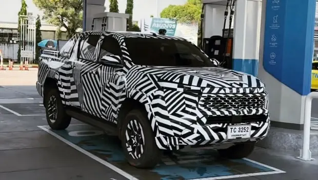 All-New Toyota Hilux Unveiled: Fresh Photos and Every Change Ahead of the Debut
