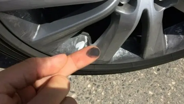 Simple Trick to Remove Stubborn Black Brake Dust From Your Wheels