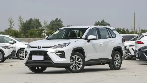 Toyota Recalls More Than 16,000 RAV4 and Highlander Crossovers Over “Black Screen” Multimedia Issue