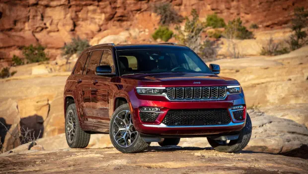 Jeep Recalls 419,035 Grand Cherokee SUVs