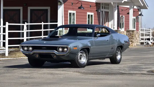 Ultra-Rare 1971 Plymouth Hemi GTX Sells for Over $530K and Breaks Auction Record