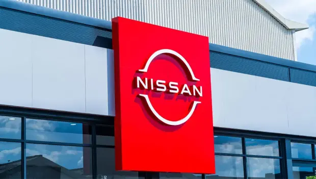 Nissan to Launch AI Autopilot and Robotaxi Fleet, Built on the Leaf
