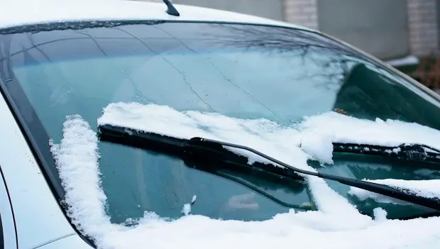 How to Activate Your Wipers’ “Winter Mode” — and Why It Exists
