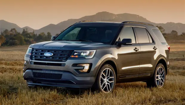 Ford Explorer or Nissan Pathfinder — which SUV is better suited for a family?