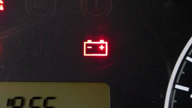 Battery Warning Light Came On: Don’t Panic — Here’s How Far You Can Really Drive