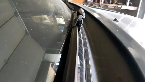 2 Simple Fixes to Stop Wiper Chatter and Get a Cleaner Windshield
