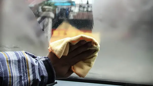 How to Stop Foggy Windows and Get Rid of Excess Moisture Inside Your Car