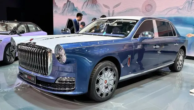 In Hongkong werd getoond waarom de luxe limousine Hongqi Guoli interessant is