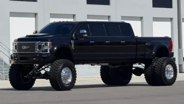 Ford F-450 Transformed Into a Six-Door Pickup Limousine