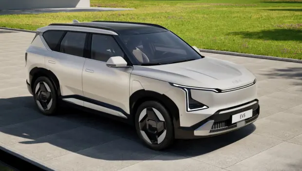 Kia EV5 chegará aos EUA em 2026: tração integral, 308 cavalos de potência e preço inicial de $49.000
