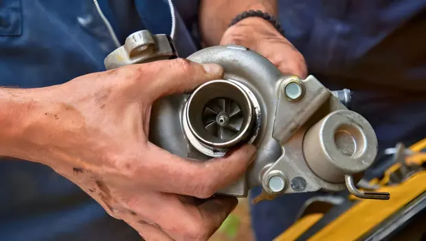 “Torque or Horsepower?”: Clearing Up What Really Matters When Buying a Car in the U.S.