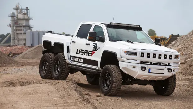 Chevrolet Silverado 6x6 Packs a 420-HP 6.2-Liter V8 and Six-Wheel Drive