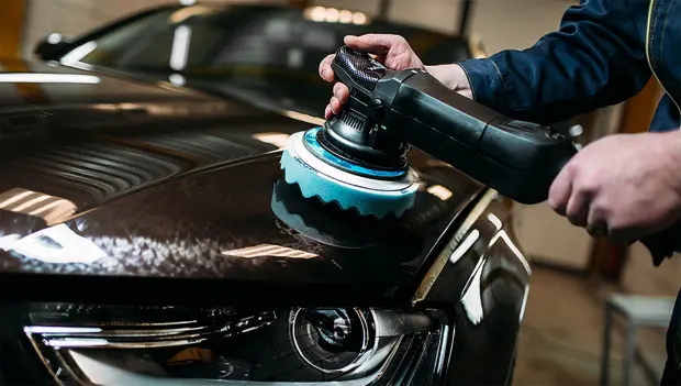 How to Polish Your Car So It Looks Like It Just Rolled Out of the Showroom