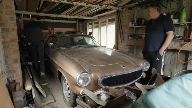 Navy Veteran Parked His Volvo in 1978 — It Hasn’t Moved an Inch Until Now