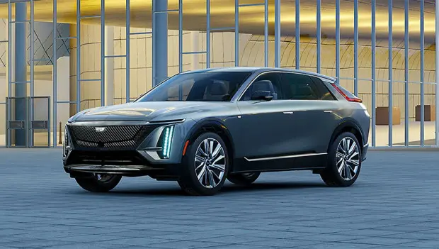 Cadillac Recalls Vistiq Over Faulty Power-Folding Third-Row Seat