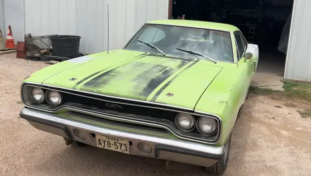 A Real 1970 GTX Sat Under a Carport for 45 Years—Then Rescuers Found Its Holy Grail in the Back Seat