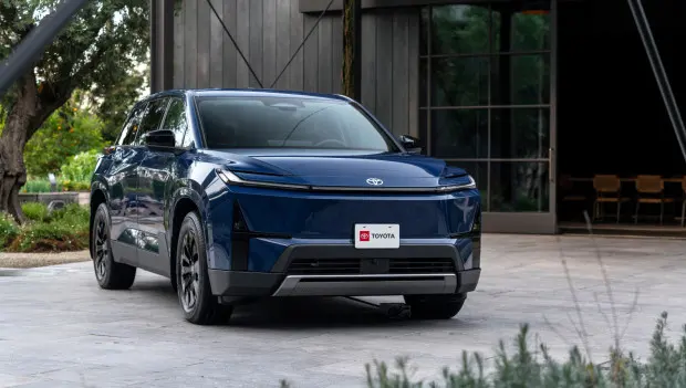 All-New Generation: Toyota Unveils 2027 Electric Highlander With Up to 320 Miles of Range