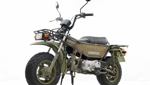 Ritka, 1980-as évekbeli Honda CT50 Motra terepmotor került árverésre
