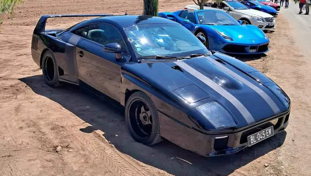 In Frankreich wird ein Ferrari F40 'für dreimal nichts' verkauft: Was ist das Geheimnis dieses Autos