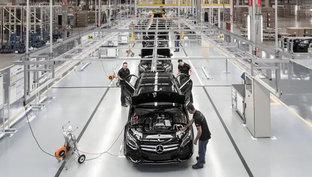 Mercedes-Benz Proposes Longer Workweeks Without Higher Pay, Drawing Pushback From Employees