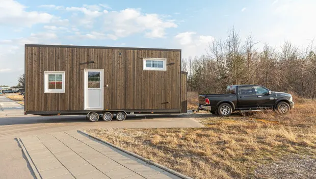 The Perfect Tiny Home on Wheels: Compact Footprint, Bold Design, Maximum Comfort