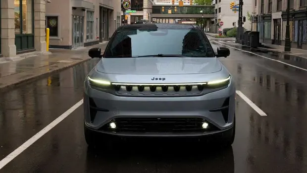 Jeep Won’t Bring Recon and Wagoneer S Electric SUVs to Europe After All