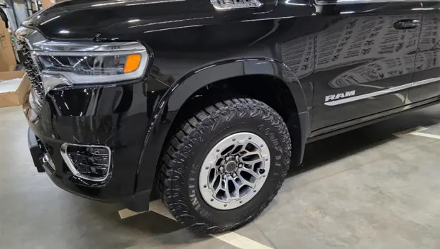 Why Is Your Car’s Suspension Making a Knocking Noise? 5 Symptoms Every Driver Should Know