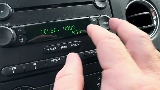 Time Change Is Around the Corner: U.S. Drivers Should Check Their Car Clocks, Too