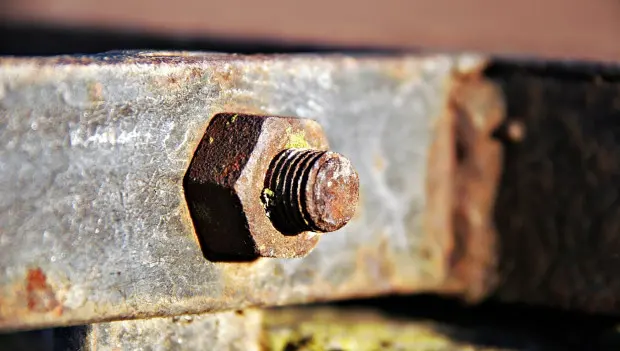 How to Loosen a Rusted Bolt Using Basic Tools You Already Have