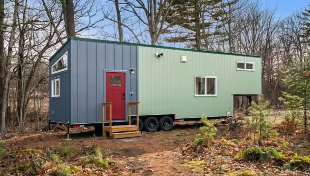 The Knoll Is a Beautiful Gooseneck Tiny Home Packed With Color, Style, and Character
