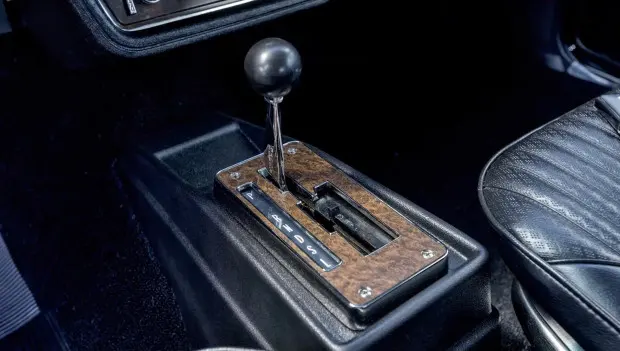 How Oldsmobile Invented a Manual Gearbox for an Automatic