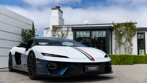 Lamborghini Revives a Supercar Treatment It Hasn't Used in 15 Years