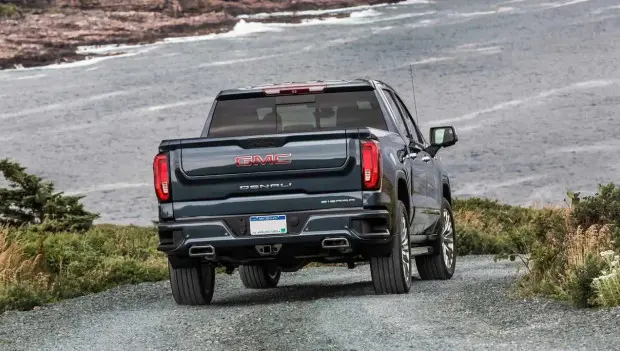 1,559 Chevy and GMC Trucks Recalled After Airbag Inflator Ruptures Inside the Cabin