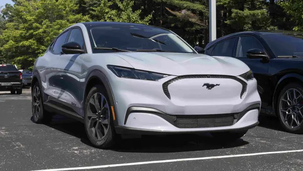 Some Ford Vehicles Could Suddenly Roll on Their Own: Recall Covers 272,000 Cars