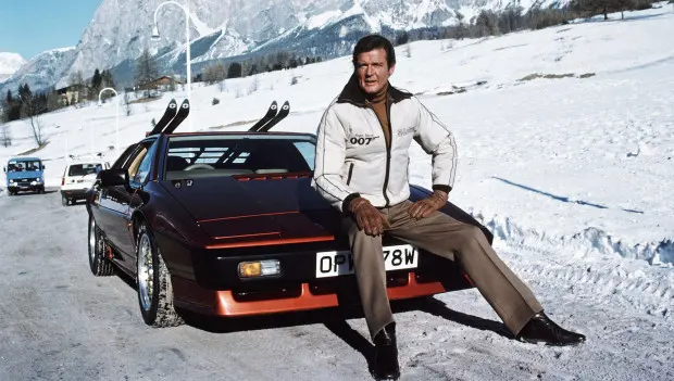10 James Bond Cars That Could Easily Star in Their Own Movie