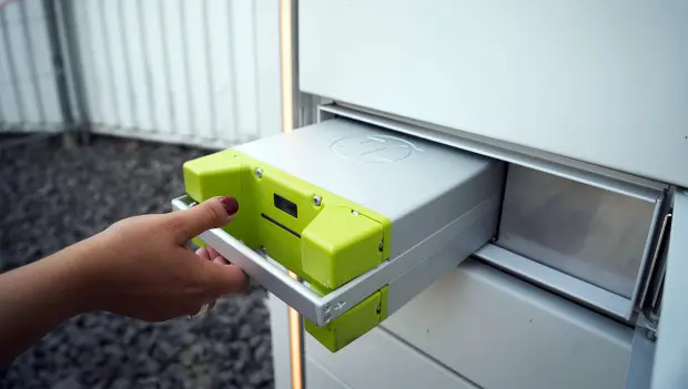 More Energy, Same Size: Scientists Break New Ground in EV Battery Technology