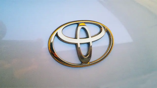 Why Some 1990s Toyotas Had Gold Badges—and What They Really Meant