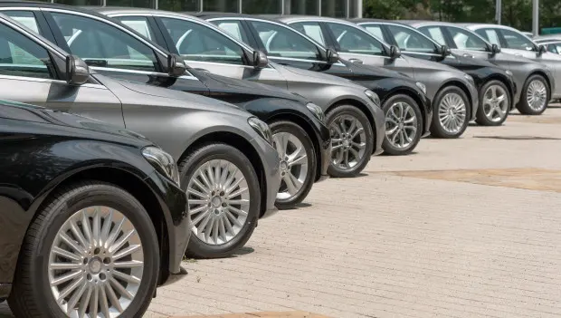 These 9 Luxury Cars Just Aren’t Worth the Money: A Closer Look