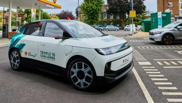 Shell Unveils Triple 10 EV Concept With a 10%–80% Charge in Under 10 Minutes Using a 175-kW Charger