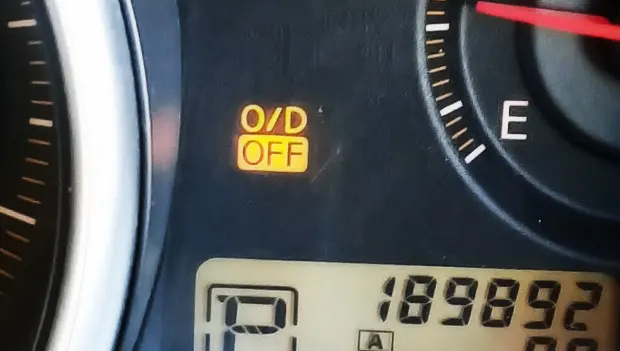 Why You Should Use the “O/D Off” Button on Your Automatic Transmission: Hidden Functions Explained