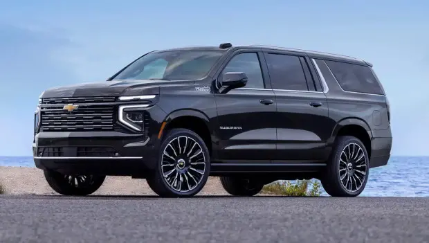 Refreshed 2026 Chevrolet Suburban Makes Its Debut
