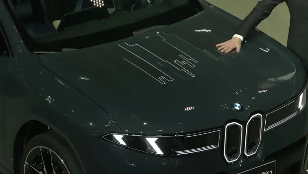 Future BMWs May Change Color While Driving