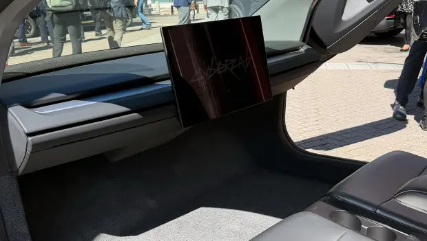 Steering Wheel-Free Tesla Cybercab Drops Wireless Charging: What Replaced It